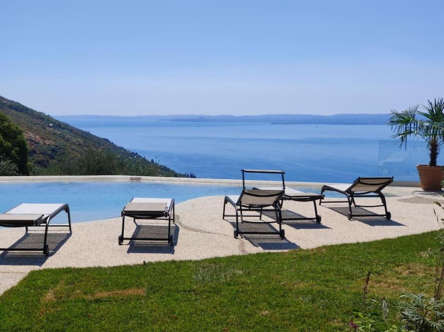 Villa Divina - Apt Divina Con Piscina E Vista Lago 布伦佐内堡 外观 照片